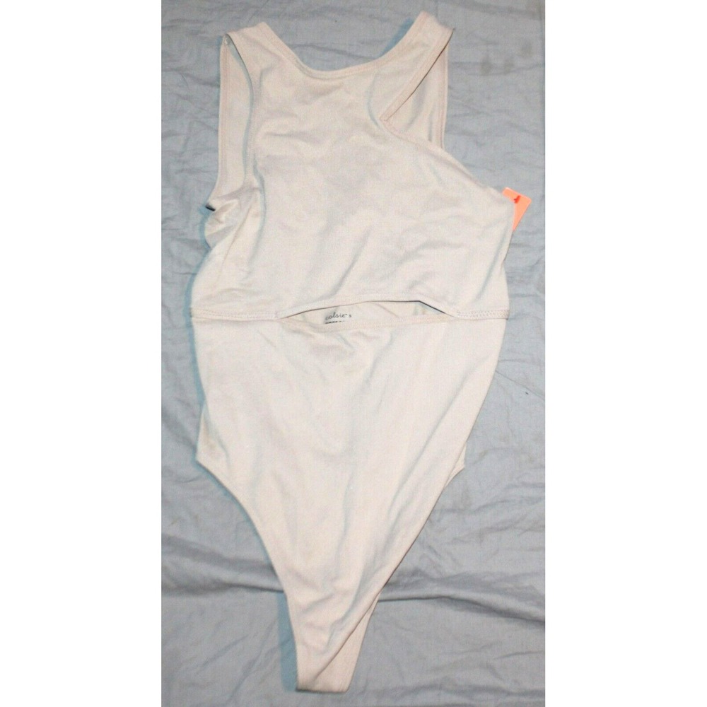 Colsie Women's Bodysuit Cut out Sleeveless Pull-On U Neck Beige Size S